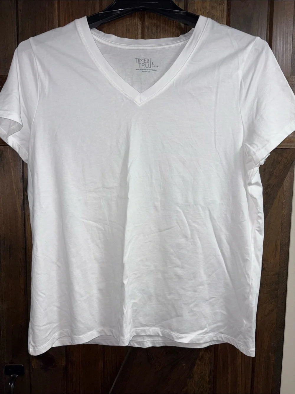 NWOT Time and Tru White V-Neck Short Sleeve Tee - Picture 1 of 3
